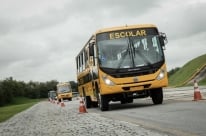 Volkswagen entrega grande lote de ônibus ao programa Caminho da Escola