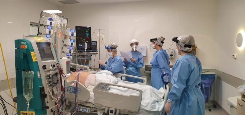 Nível de ocupação da UTI exclusiva para Covid-19 ultrapassou marca de 95% nesta segunda 