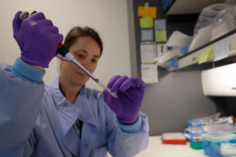 Potencial vacina contra o coronavírus está sendo desenvolvida pelos laboratórios Pfizer e Biontech