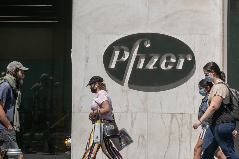 Depoimentos na CPI da Covid revelaram atraso na negociação de compra de vacinas da Pfizer