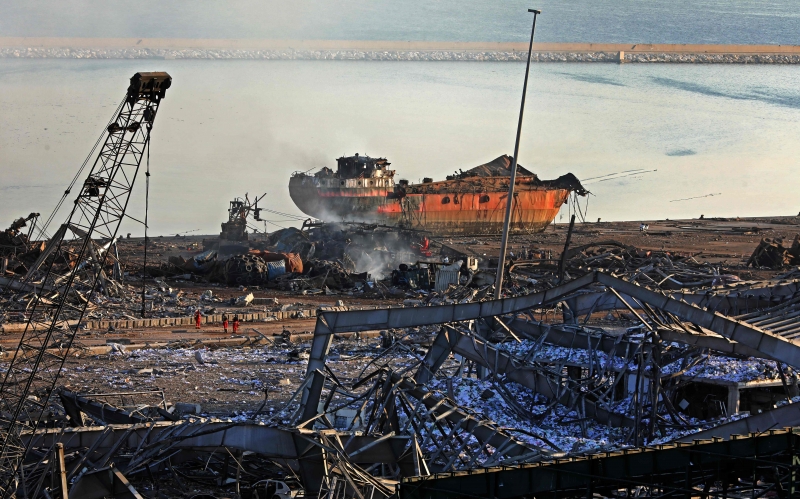 Carga de nitrato de amônio, apontada como causadora da explosão, estava armazenada em um galpão junto ao porto há mais de seis anos