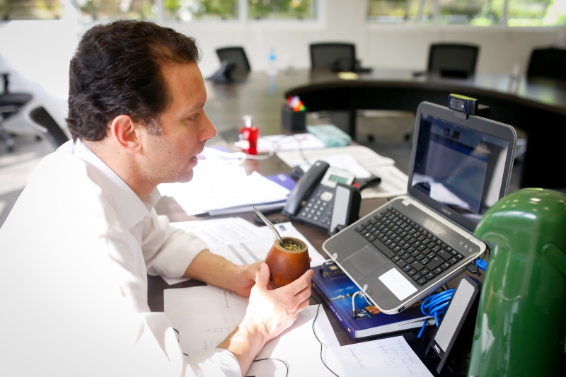 Marchezan justificou que abertura no domingo buscou compensar a demora em fazer abertura