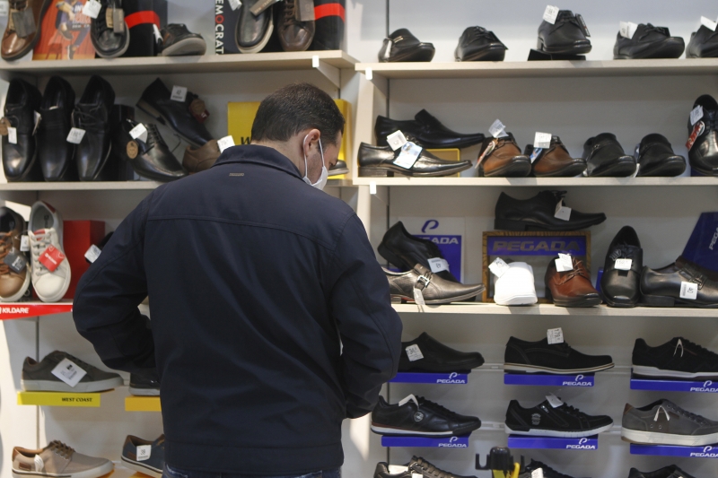 Segundo a Ablac, o reajuste médio dos calçados nas últimas semanas tem sido de 10%