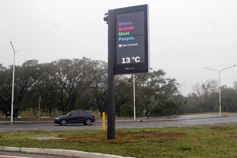 Clear Chanel Brasil pagou R$ 2 milhões ao município e deve instalar equipamentos na cidade em 60 dias