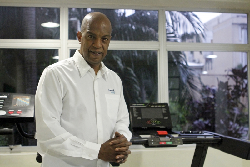 Wilson &eacute; conhecido como Professor Fu-Massa Foto: JOYCE ROCHA/JC