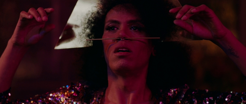 Curta 'Antes do azul', com a cantora Valéria Barcellos, integra projeto 'O fim do fim'