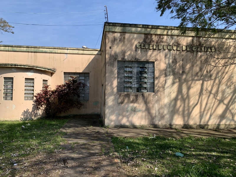 Clube Duque de Caxias está entre as edificações da antiga mineradora