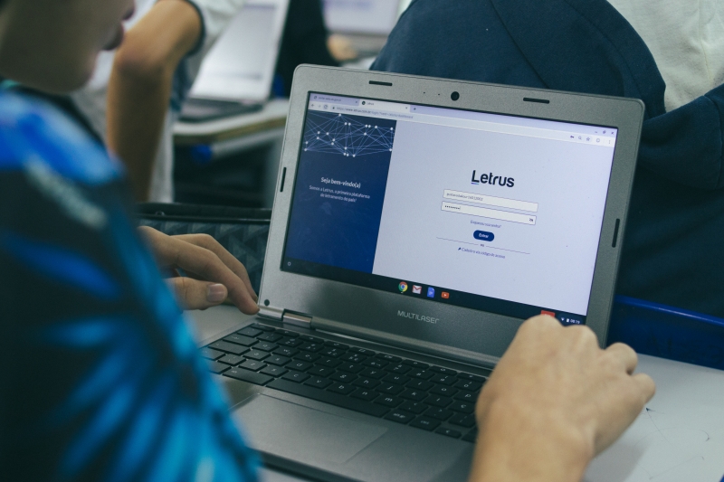 Inteligência Artificial ajuda a identificar padrão de erros em textos dos estudantes