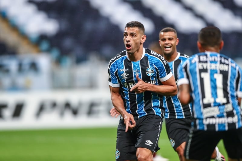 Jogo do Grêmio contra a Universidad Católica fará parte do dia de estreia da emissora