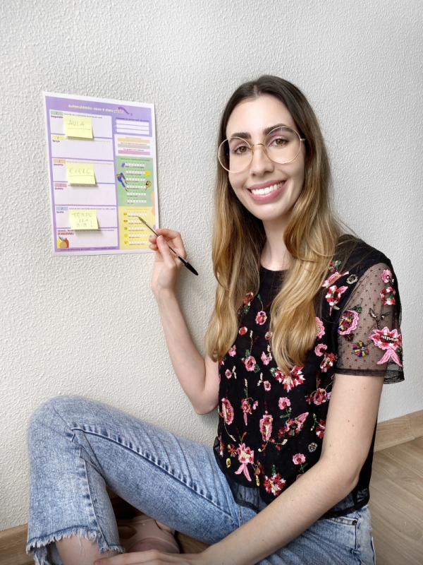  O material de Luíza é vendido de forma digital Foto: Arquivo Pessoal/Divulgação/JC