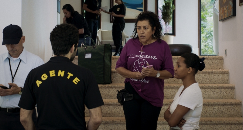 Regina Casé e Jessica Ellen em cena da trama atual dirigida por Sandra Kogut