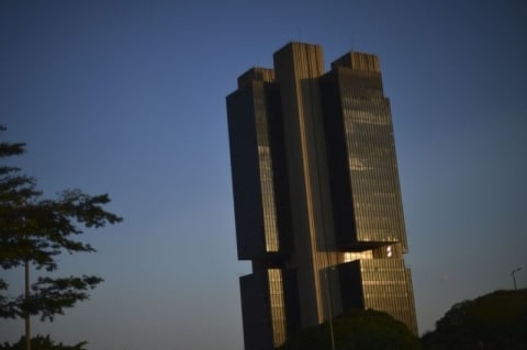 Investimento Direto no Brasil soma US$ 1,793 bilhões em outubro, revela BC