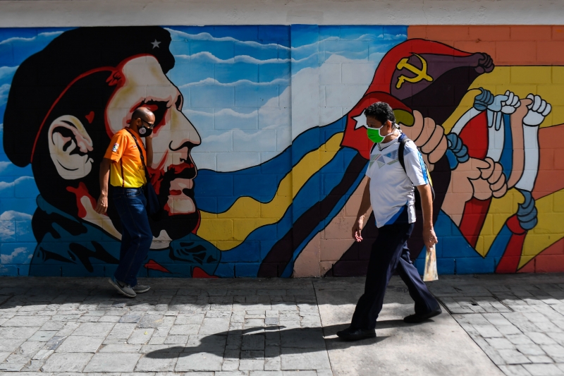 Venezuelanos querem retornar devido a dificuldades econômicas nos países para os quais migraram
