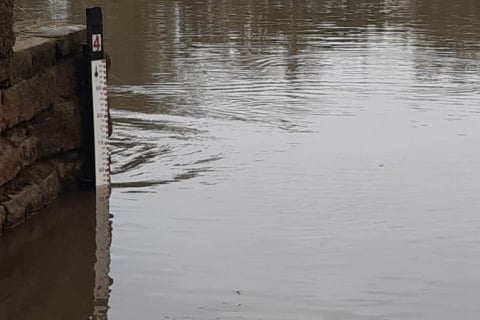 Defesa Civil alerta para n�vel do rio dos Sinos ap�s chuvas