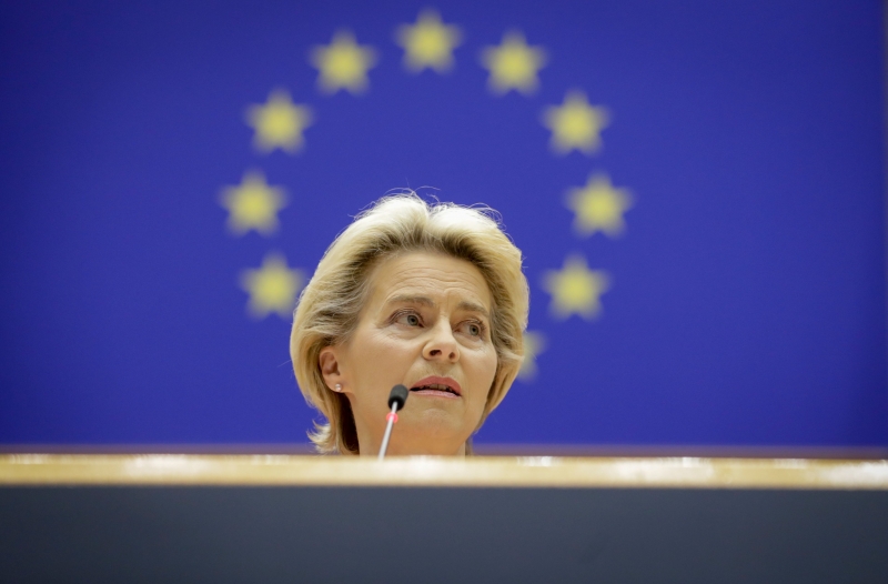 'Objetivo é gradualmente permitir que cidadãos se movam de forma segura pela UE', explicou Ursula