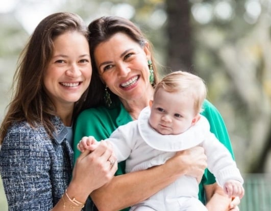 Nora Teixeira com a filha Julia Wilms e o neto Gabriel Wilms

