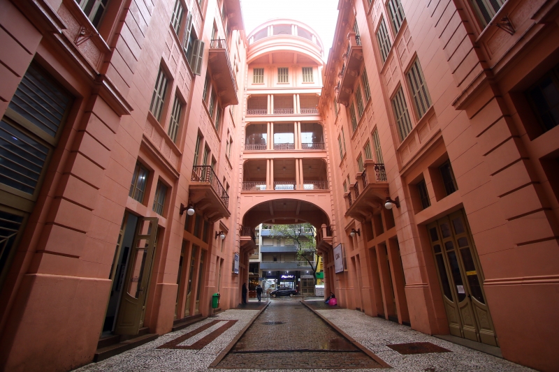 Na semana dos 30 anos do espaço, Jornal do Comércio publica série sobre a história da Casa de Cultura Mario Quintana