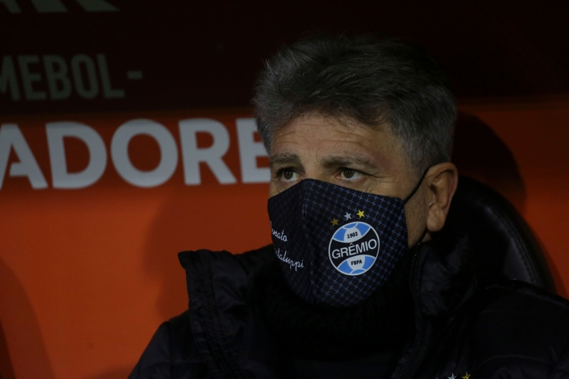 Nesta sexta-feira, Portaluppi completa quatro anos no comando técnico