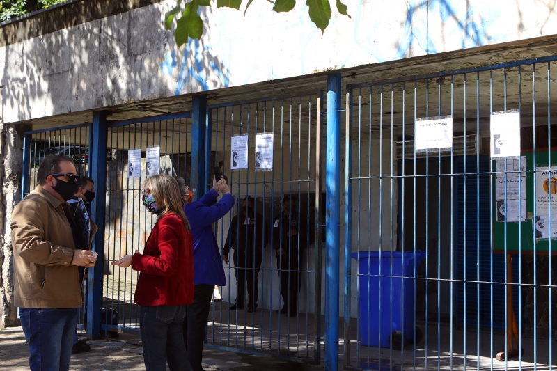 Entidade resiste a retomar os trabalhos presenciais alegando falta de condições sanitárias