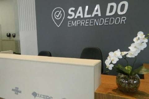 Sala do Empreendedor suspende atividades presenciais em Porto Alegre