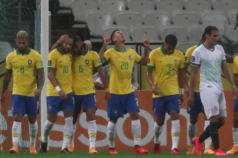 Brasil joga bem e arranca nas Eliminatórias com goleada sobre a Bolívia
