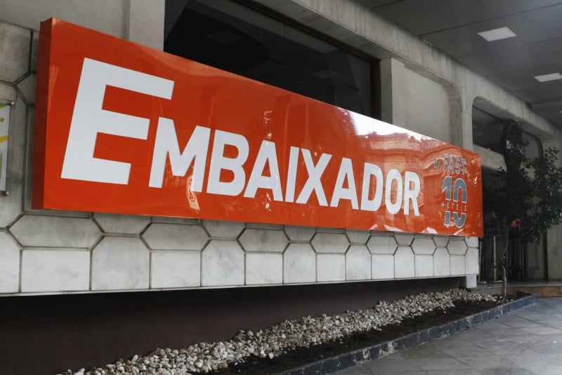 Hotel Embaixador passa por obras e readequação de negócio no Centro Histórico da Capital