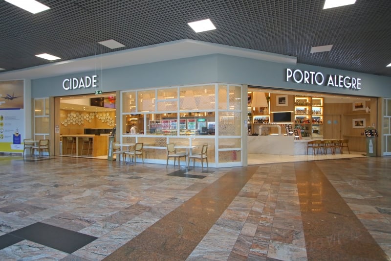 Selo VOU - Praça Porto Alegre quer destacar mix de lojas, serviços e restaurantes do espaço