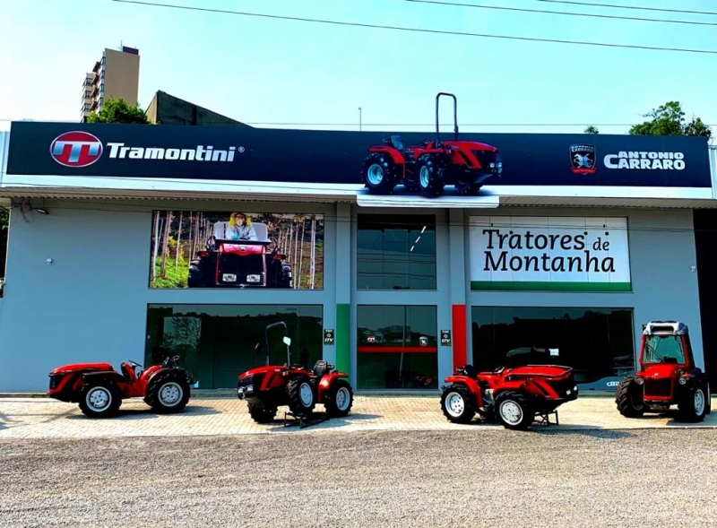 {'nm_midia_inter_thumb1':'https://www.jornaldocomercio.com/_midias/jpg/2020/10/13/206x137/1_tratores_de_montanha-9163395.jpeg', 'id_midia_tipo':'2', 'id_tetag_galer':'', 'id_midia':'5f85e06c1847c', 'cd_midia':9163395, 'ds_midia_link': 'https://www.jornaldocomercio.com/_midias/jpg/2020/10/13/tratores_de_montanha-9163395.jpeg', 'ds_midia': 'Marca italiana Antonio Carrarro se destaca com ve&iacute;culos para agricultura em locais de dif&iacute;cil acesso', 'ds_midia_credi': 'Tramonti/Divulga&ccedil;&atilde;o/JC', 'ds_midia_titlo': 'Marca italiana Antonio Carrarro se destaca com ve&iacute;culos para agricultura em locais de dif&iacute;cil acesso', 'cd_tetag': '1', 'cd_midia_w': '800', 'cd_midia_h': '589', 'align': 'Left'}