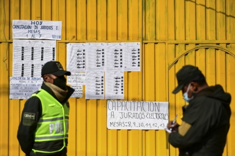 Eleições na Bolívia: país tenta pôr fim a ciclo violento e instável