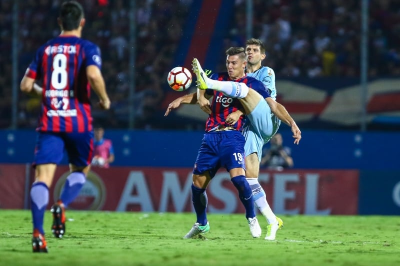 Atacante do Cerro Porteño pode ser o próximo reforço gremista para a temporada