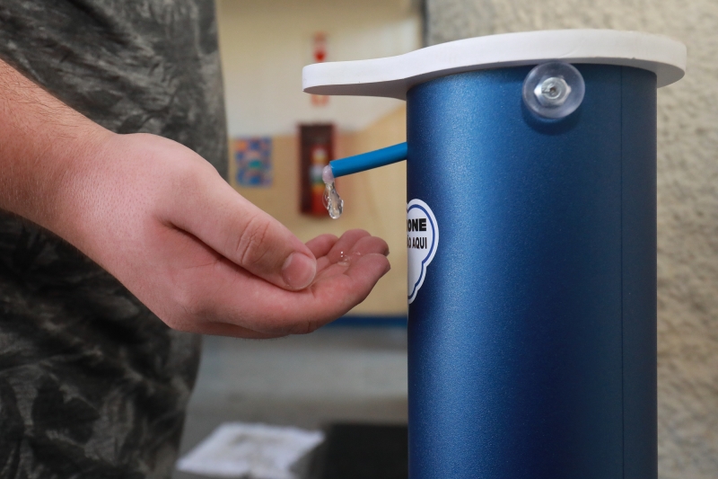 Sindicato lamenta a decisão e diz que as escolas são ambiente seguro para as crianças