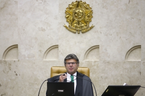 Presidente do STF chama de 'moléstia' a frequente judicialização no Brasil