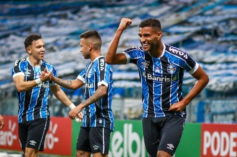 Grêmio vence o Juventude por 1 a 0 e pula na frente nas oitavas