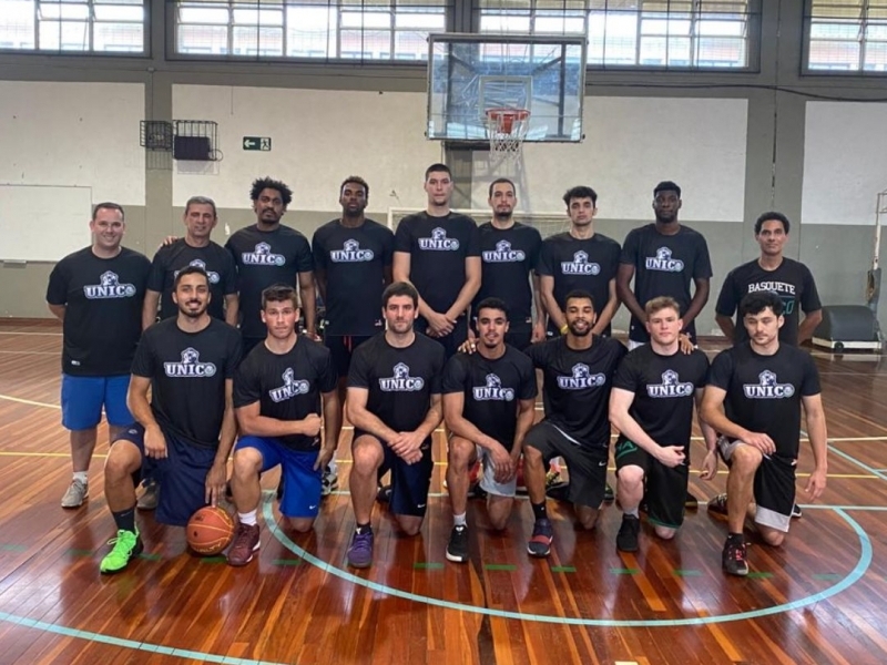 Equipe já está treinando e voltará a competir no basquete profissional 
