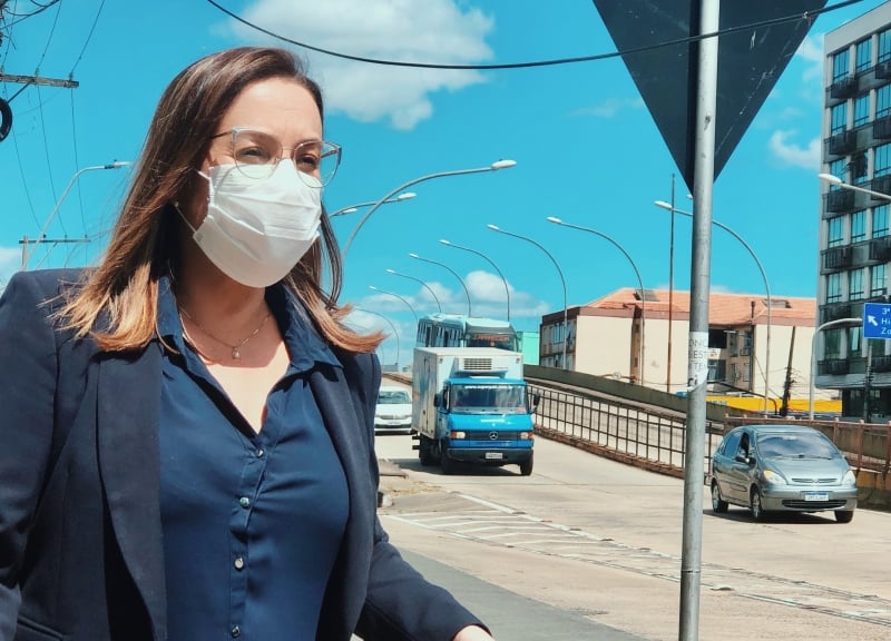 Juliana Brizola, que ficou em quarto lugar no primeiro turno, comunicou o apoio da sigla pelo Twitter