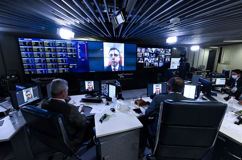 Veto presidencial à desoneração da folha foi derrubado por 64 votos a 2