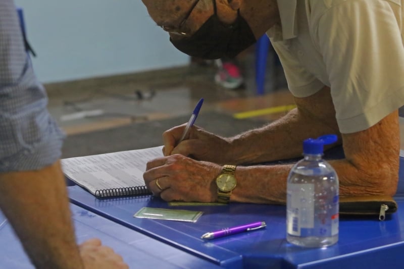 A apuração dos votos nos 497 municípios gaúchos deve começar a ser realizada logo após as 17