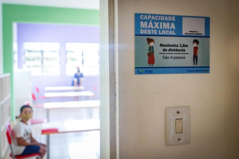 Critérios sobre atividades presenciais mudaram ao menos três vezes