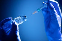 Mercado privado não tem previsão de recebimento de vacinas contra Covid-19