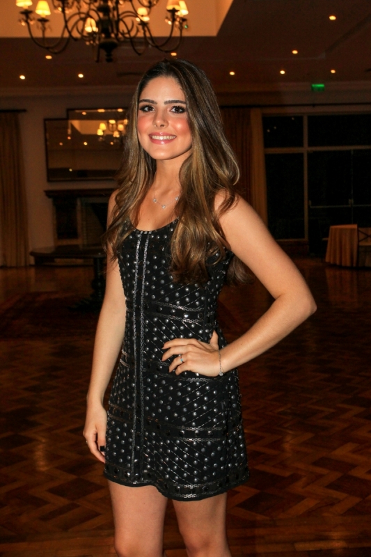 {'nm_midia_inter_thumb1':'https://www.jornaldocomercio.com/_midias/jpg/2020/11/19/206x137/1_dan_9806-9193644.jpg', 'id_midia_tipo':'2', 'id_tetag_galer':'', 'id_midia':'5fb6b3b219fea', 'cd_midia':9193644, 'ds_midia_link': 'https://www.jornaldocomercio.com/_midias/jpg/2020/11/19/dan_9806-9193644.jpg', 'ds_midia': 'Helena Costa Gama vai debutar no Country Club', 'ds_midia_credi': 'DANIELA BARCELLOS/DIVULGAÇÃO/JC', 'ds_midia_titlo': 'Helena Costa Gama vai debutar no Country Club', 'cd_tetag': '1', 'cd_midia_w': '533', 'cd_midia_h': '800', 'align': 'Left'}