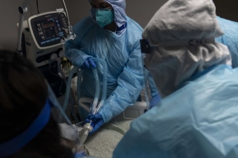 Brasil soma 6,72 milhões de casos de Covid-19 desde o início da pandemia