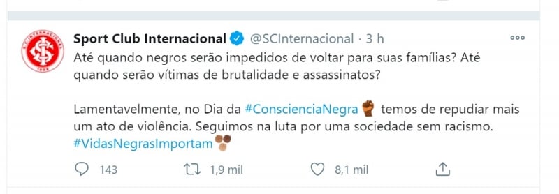 {'nm_midia_inter_thumb1':'https://www.jornaldocomercio.com/_midias/jpg/2020/11/20/206x137/1_inter_morte_carrefour-9194885.jpg', 'id_midia_tipo':'2', 'id_tetag_galer':'', 'id_midia':'5fb80cc1dd042', 'cd_midia':9194885, 'ds_midia_link': 'https://www.jornaldocomercio.com/_midias/jpg/2020/11/20/inter_morte_carrefour-9194885.jpg', 'ds_midia': 'Inter morte negro Carrefour', 'ds_midia_credi': 'Twitter Inter/Reprodu&ccedil;&atilde;o/JC', 'ds_midia_titlo': 'Inter morte negro Carrefour', 'cd_tetag': '1', 'cd_midia_w': '800', 'cd_midia_h': '278', 'align': 'Left'}