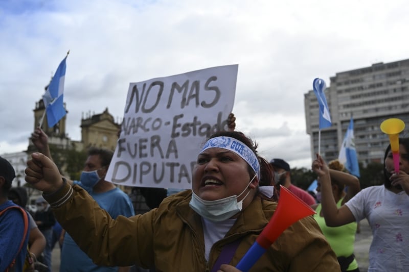 Protestos contra o presidente Alejandro Giammattei ganharam força após episódios recentes