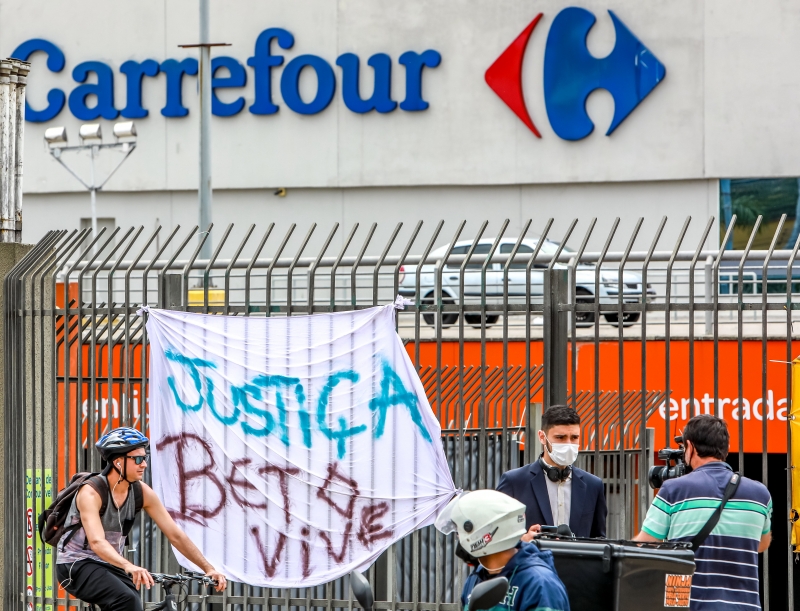 O Grupo Carrefour é alvo de uma série de investigações e de uma ação judicial