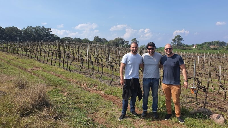 Tiago Santucci, Arthur Garutti e Adriano Santucci fundaram a Fabenne 