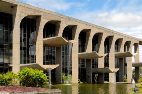 Aps morte de Mose, governo cria observatrio de violncia contra refugiado