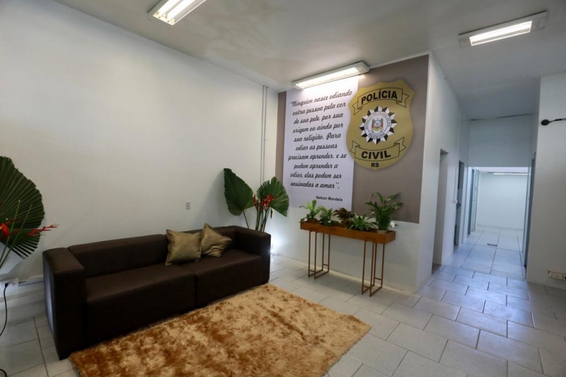 Chefiada pela delegada Andréa Mattos, delegacia será vinculada ao Departamento Estadual de Proteção aos Grupos Vulneráveis