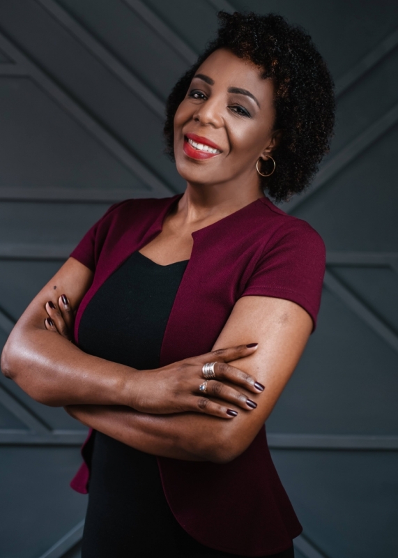 Dirlene Silva, economista e 25 Top Voices do LinkedIn Foto: Arquivo Pessoal/Divulgação/JC