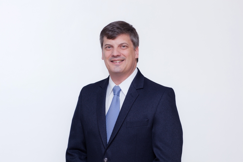 {'nm_midia_inter_thumb1':'https://www.jornaldocomercio.com/_midias/jpg/2021/01/05/206x137/1_alfredo_jobke_diretor_de_mkt_da_agco_america_do_sul-9222788.jpg', 'id_midia_tipo':'2', 'id_tetag_galer':'', 'id_midia':'5ff49c2934b4b', 'cd_midia':9222788, 'ds_midia_link': 'https://www.jornaldocomercio.com/_midias/jpg/2021/01/05/alfredo_jobke_diretor_de_mkt_da_agco_america_do_sul-9222788.jpg', 'ds_midia': 'Alfredo Jobke, diretor de marketing da AGCO América do Sul', 'ds_midia_credi': 'AGCO/DIVULGAÇÃO', 'ds_midia_titlo': 'Alfredo Jobke, diretor de marketing da AGCO América do Sul', 'cd_tetag': '1', 'cd_midia_w': '800', 'cd_midia_h': '533', 'align': 'Left'}