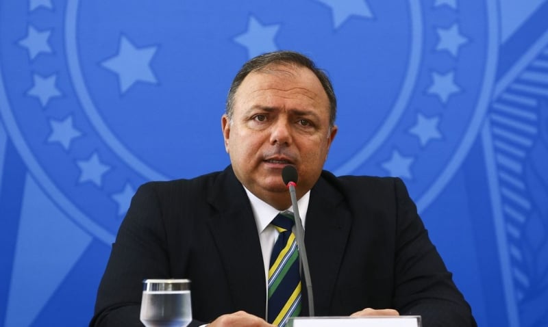 Ministro Pazuello disse que o governo negocia a compra de outros imunizantes